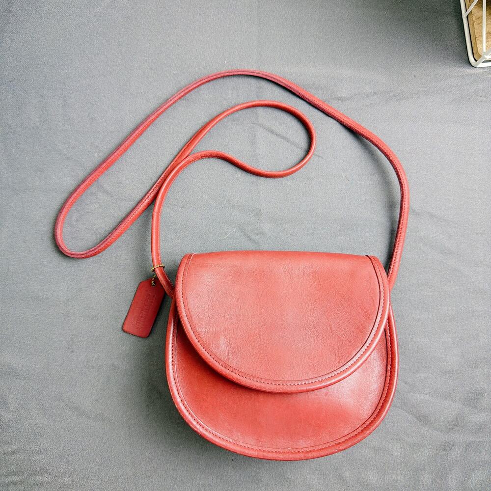 Vintage Coach 9923 Casey Red Leather Crossbody Flap Bag